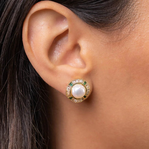 Katie Pearl Earrings